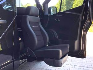 Schwenk-Hub-Sitz Turny EVO - behindertengerechtes Auto - Fricke Oldenburg Bremen (7)